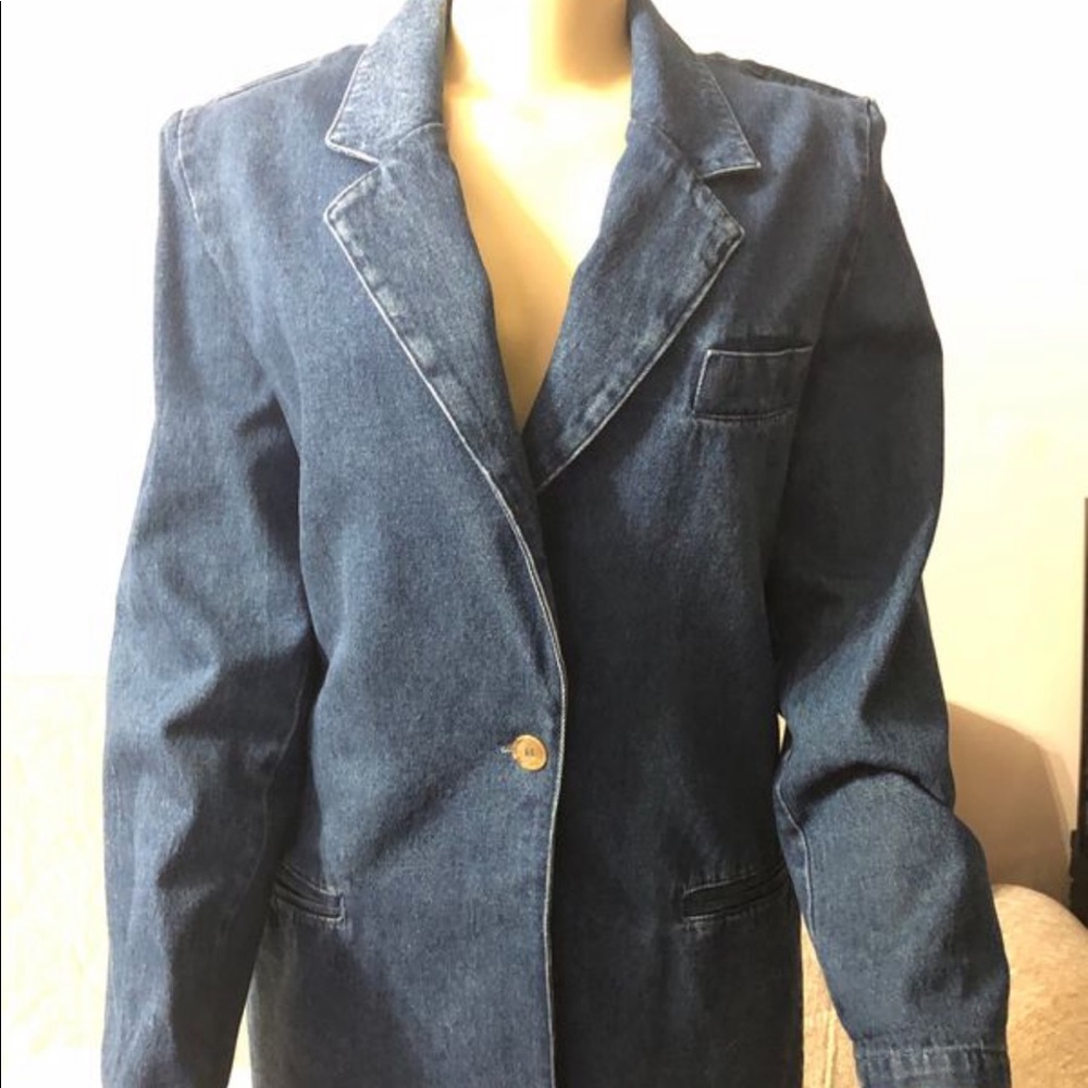 Ready to wind down denim jacket size M
